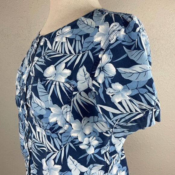 Liz Claiborne Cropped Floral Tencel Button Down Top Size M - Picture 4 of 6